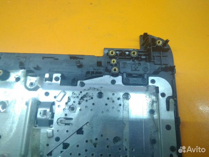 Топкейс с неисправной клавиатурой HP 15-ac