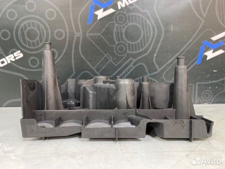 Отсек под инструмент Bmw X5 E53 M54B30 2005