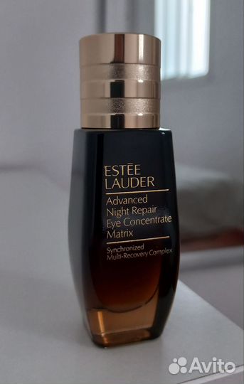 Крем для кожи вокруг глаз Estee Lauder