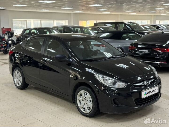 Hyundai Solaris 1.4 AT, 2013, 197 000 км