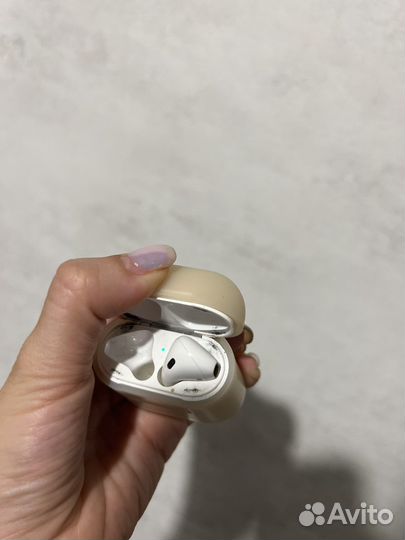 Наушники apple airpods 1 правый
