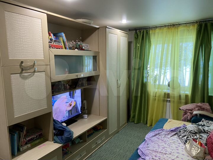 3-к. квартира, 76 м², 1/2 эт.