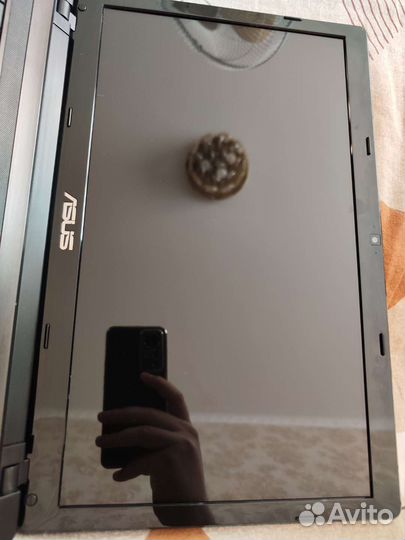Ноутбук asus
