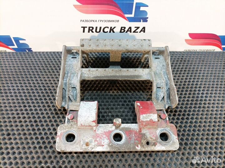 Подножка обслуживания