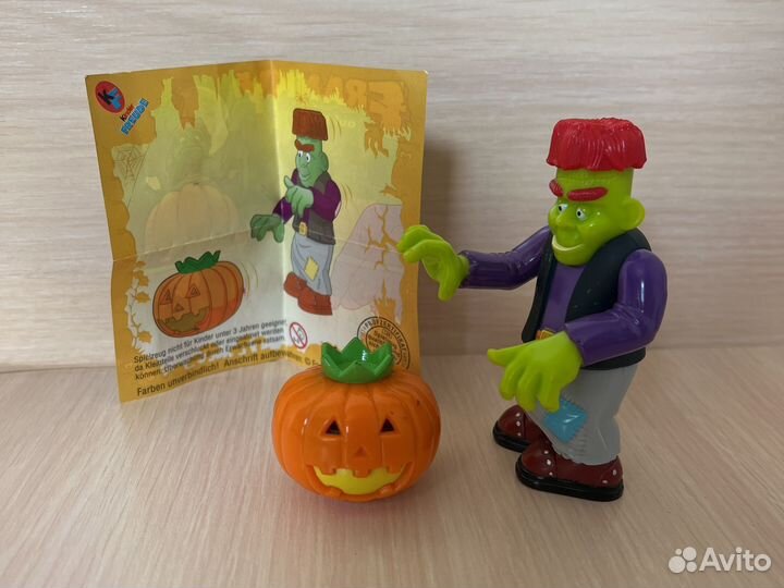 Киндер сюрприз макси Франкенштейн с тыквой