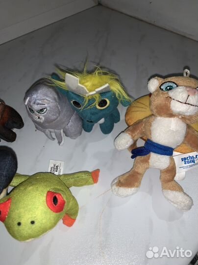 Игрушки из макдональдса пакетом