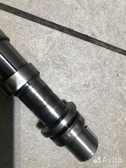 Распредвал выпускной Hyundai Terracan HP J3