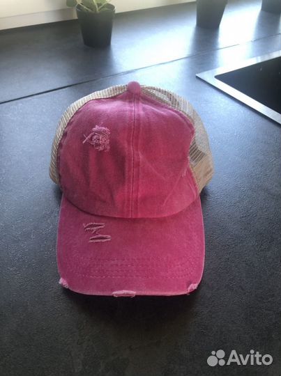 Кепка новая