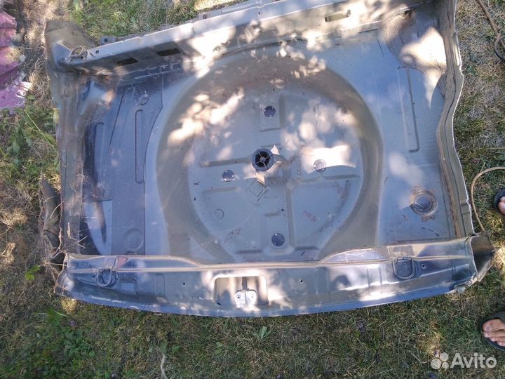 Opel meriva а задняя часть кузова порог