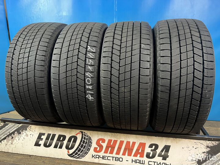 Bridgestone Blizzak VRX3 245/40 R18 93Q