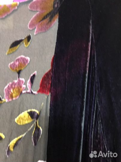 Дизайнерское платье