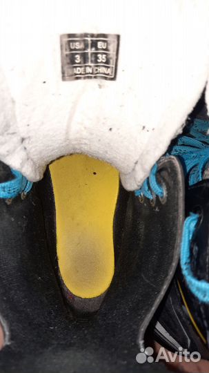 Коньки хоккейные