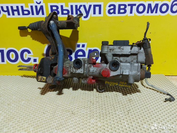 Вакуумник тормозной Volkswagen Passat