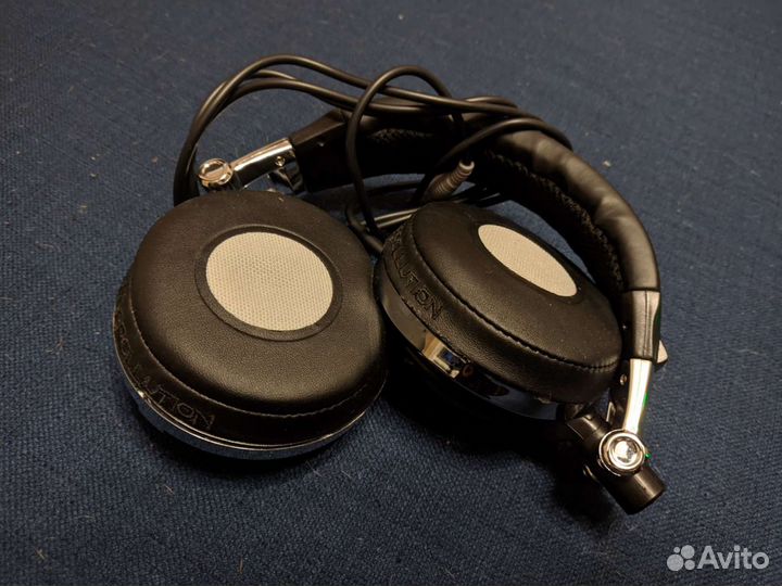 Наушники 3.5 мм