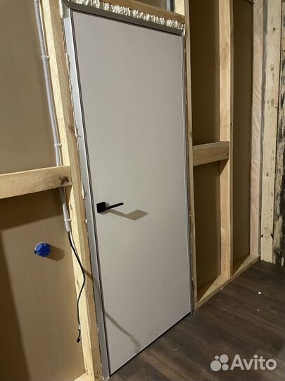 Скрытые двери invisible в наличии