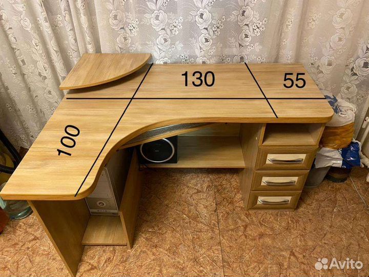 Компьютерный стол