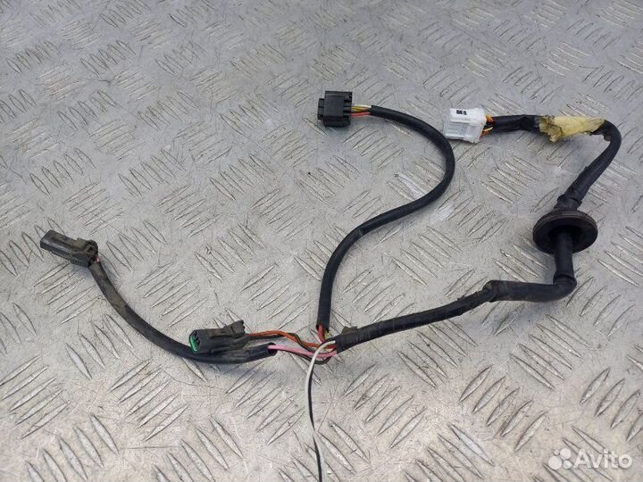 Кнопка открывания багажника Hyundai Ix 35 LM 1.7