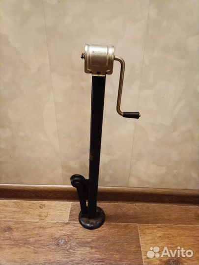 Домкрат реечный