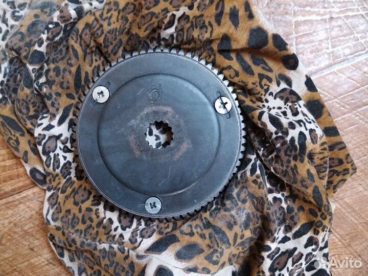 Продаю обгоную муфту стелс скиф