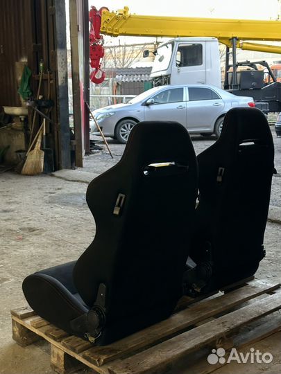 Полуковши Recaro сиденья