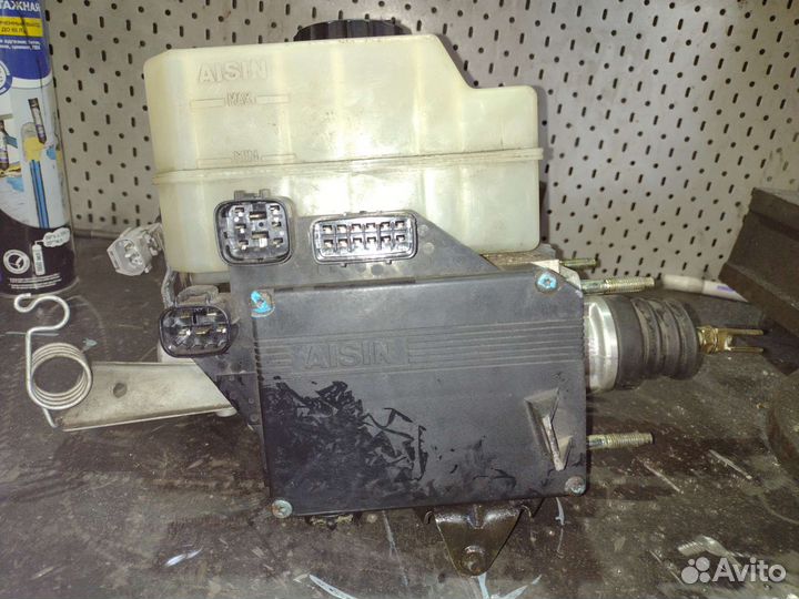 Главный тормозной цилиндр