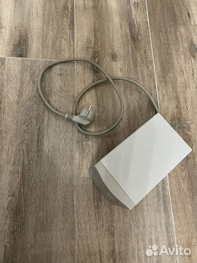 Стабилизатор напряжения