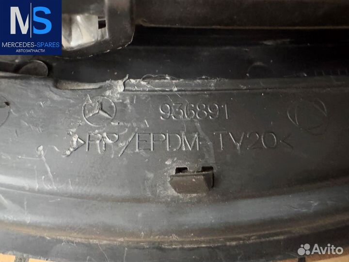Фара противотуманная левая mercedes-benz C W204