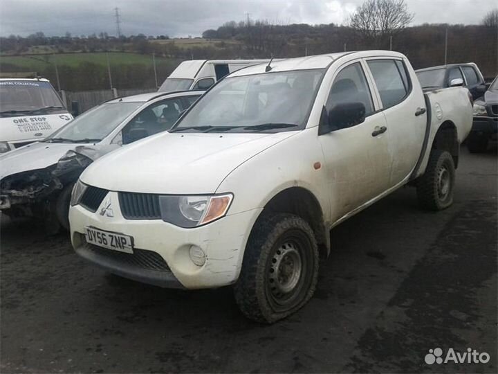 Разбор на запчасти Mitsubishi L200