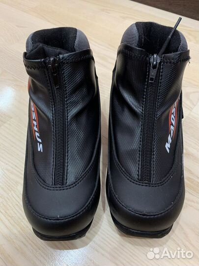 Лыжные ботинки р.34 Norway Madshus CTJ 90