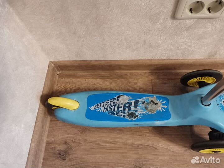 Самокат детский трехколесный