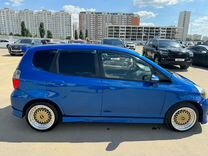 Honda Jazz 1.3 CVT, 2008, 266 000 км, с пробегом, цена 700 000 руб.