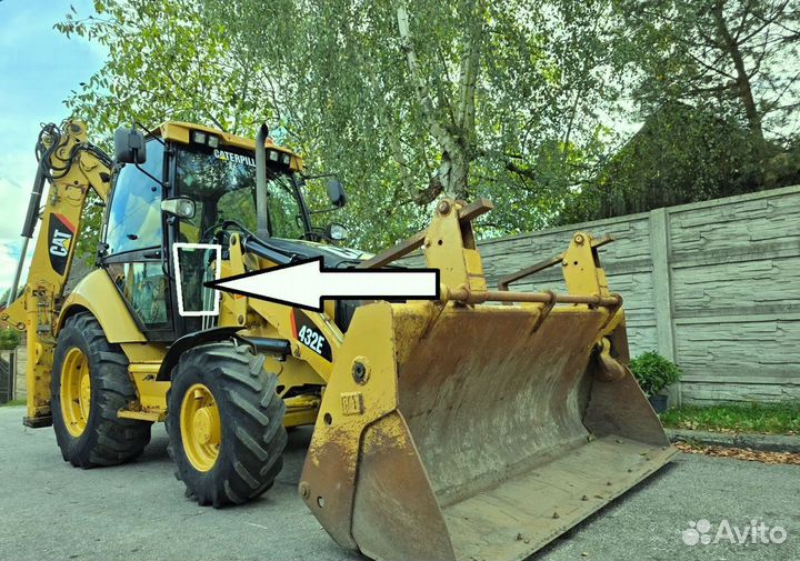 Стекло Caterpillar 428 e/432e/434e/444e 2006 - лобовое нижнее правое (закаленное)