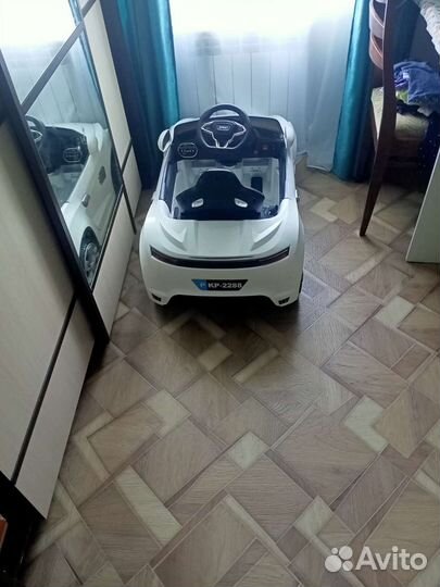 Электромобиль