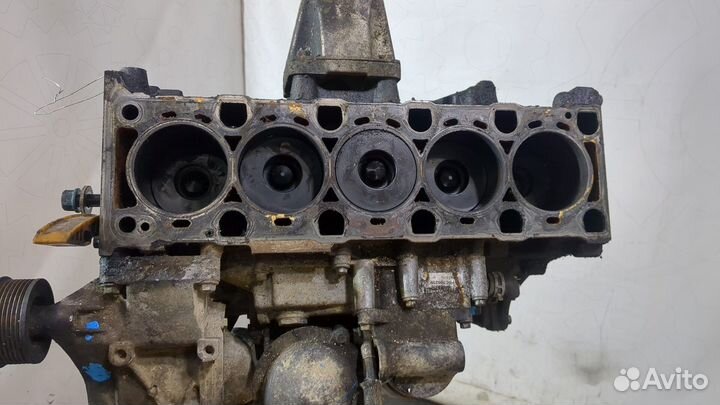 Блок цилиндров Land Rover Discovery 2, 2000