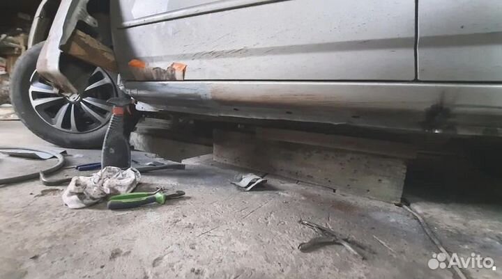 Ремонтный порог для Toyota Wish