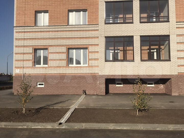 Квартира-студия, 42 м², 1/17 эт.