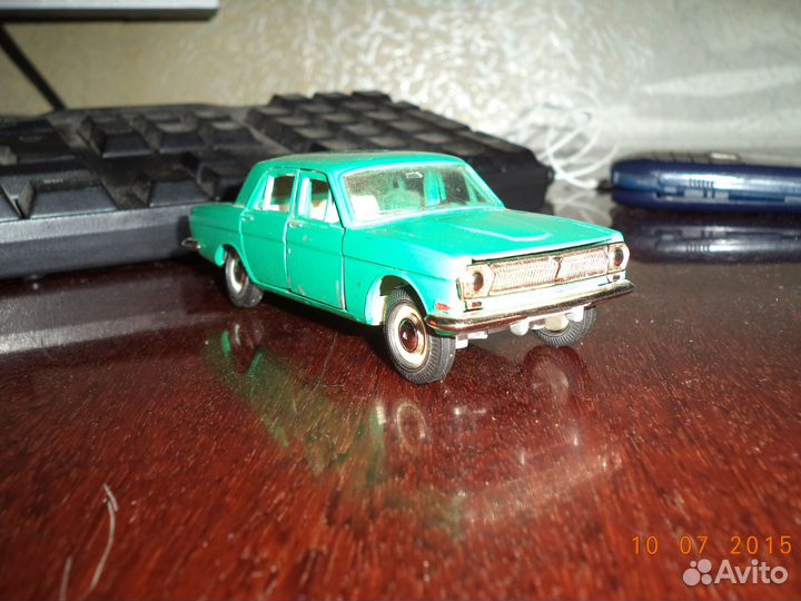 Волга газ-24