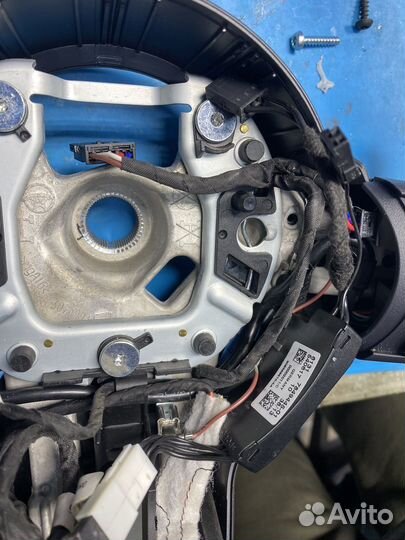 M руль BMW F10 подогрев+блок