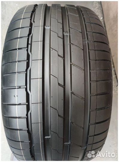 Hankook Ventus S1 Evo3 SUV K127A 275/45 R21