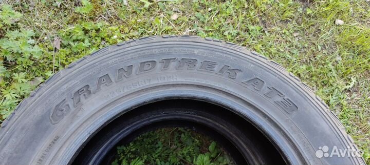 Dunlop Grandtrek AT3 225/65 R17 98T