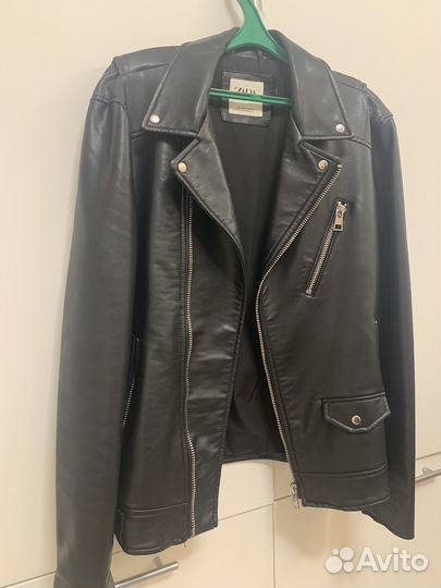Кожаная куртка zara