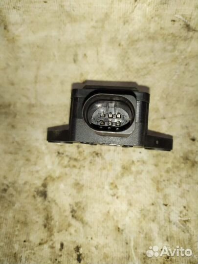 Audi A6 C5 датчик ускорения 8E0907637A