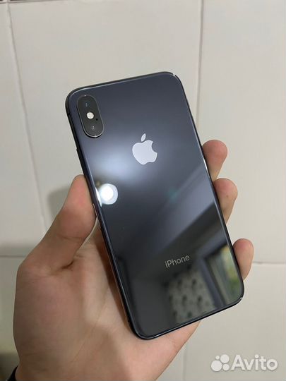 iPhone X, 64 ГБ