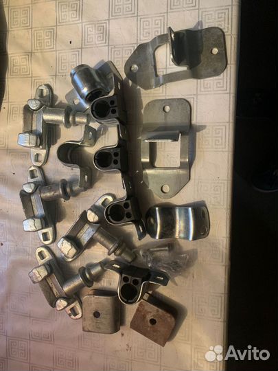 На газель замки ворот