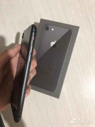 iPhone 8 64gb как новый