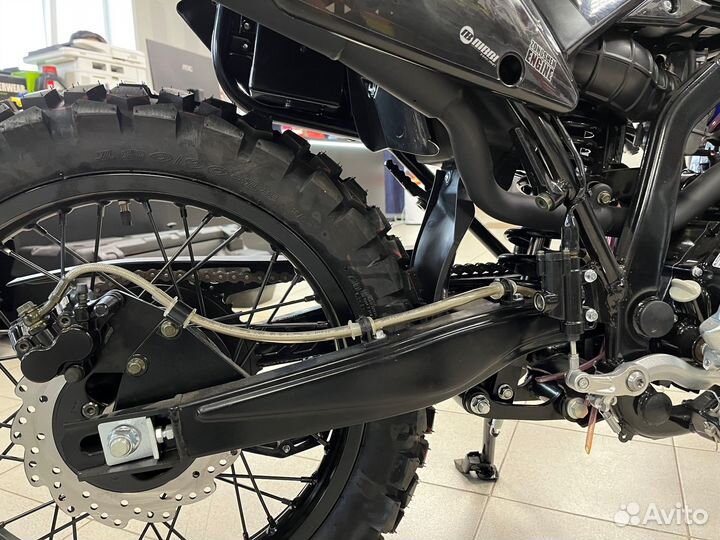 Мотоцикл Avantis LX 300 (CBS300/ZS174MN-3)