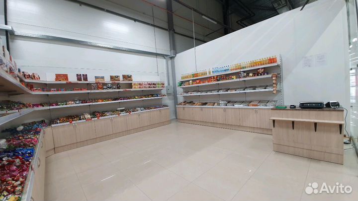 Стеллажи торговые Нордика с подтоварником 225см