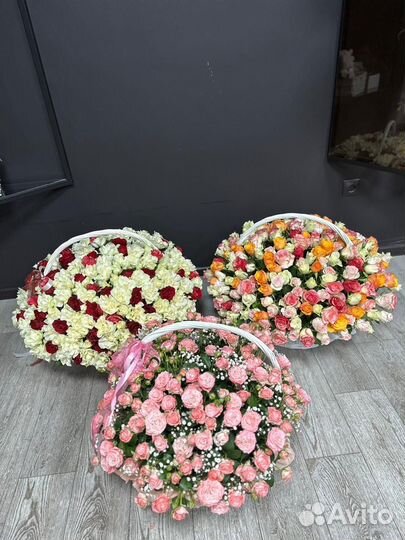 201 роза в корзине