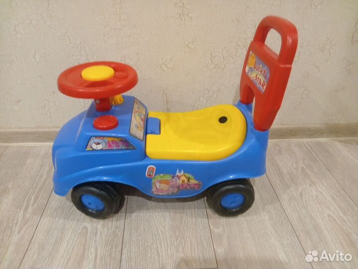 Машинка каталка толокар
