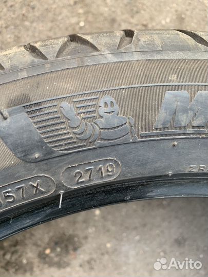 Michelin Primacy 4 235/45 R17 97W